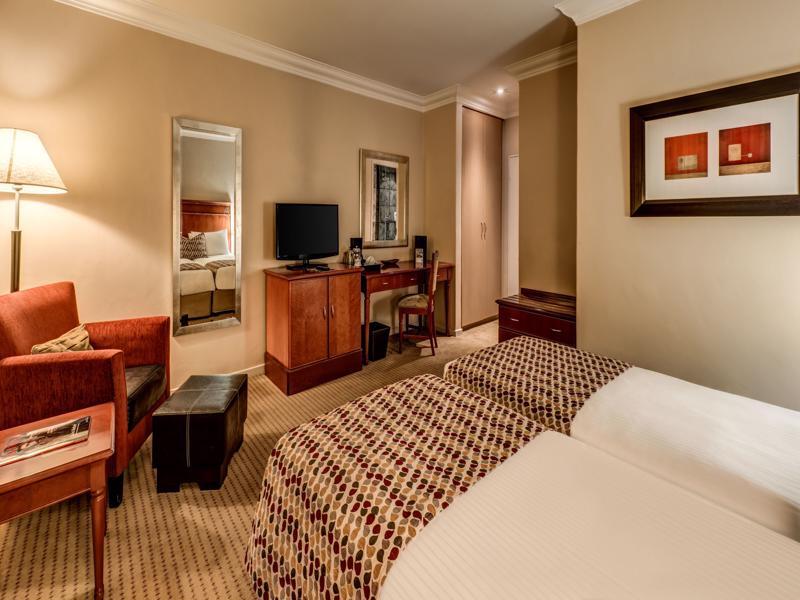 เซาเทิร์น ซัน แคเทอริน สตรีท Hotel โจฮันเนสเบิร์ก ภายนอก รูปภาพ